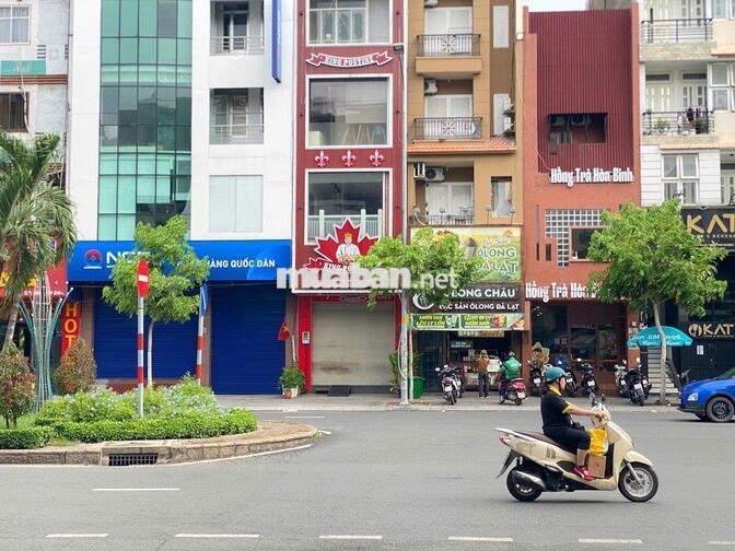🏠Nhà 5 tầng, mặt tiền Phan Xích Long, Phú Nhuận❌Ngay ngã ba Hoa Sữa
