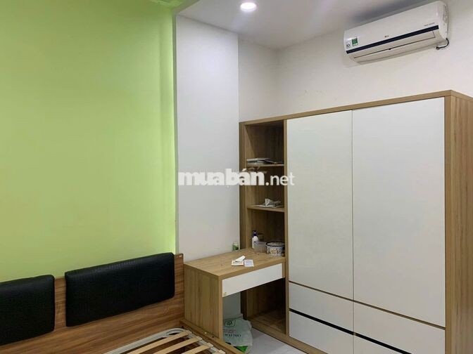 NHÀ HẺM XE HƠI SỐ 5 NƠ TRANG LONG 5 LẦU CHO THUÊ 20TR THÁNG GIÁ RẺ