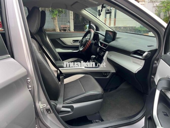 Toyota Veloz Cross 2024 Xám
