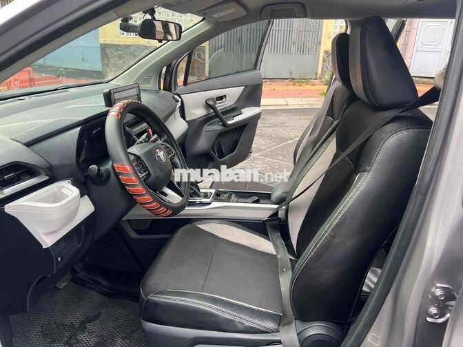 Toyota Veloz Cross 2024 Xám