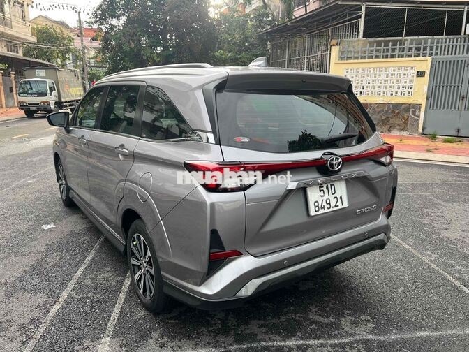 Toyota Veloz Cross 2024 Xám