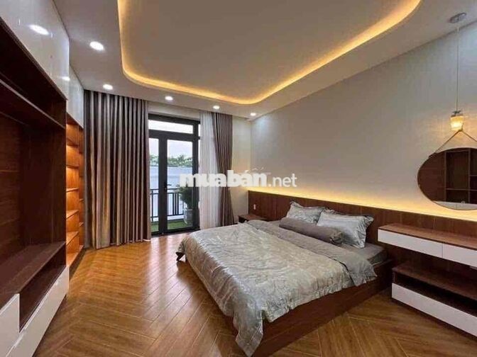 cho thuê nhà thang máy nguyễn oanh ( 4x18) lửng , 3 lầu , 4pn , 5wc fu