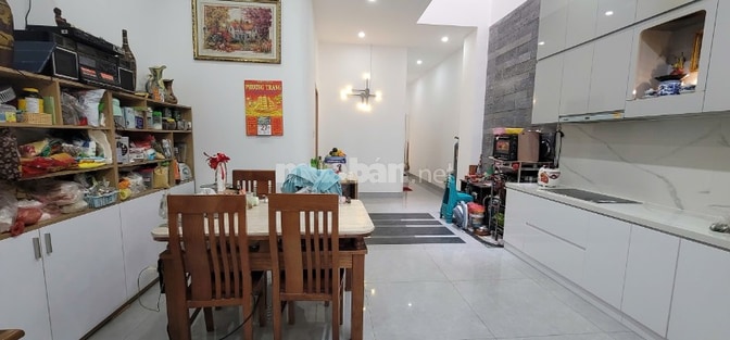 Chính chủ bán nhà KDT Bàu Tràm Lakeside