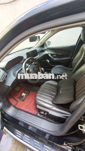 Peugeot 2008 2022 Active 1.2L 45756 km Đen