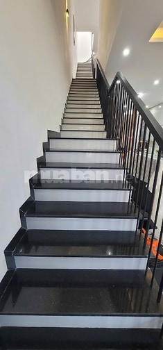 Chính chủ bán nhà KDT Bàu Tràm Lakeside