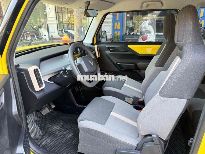 VINFAST VF3 2025 ĐIỆN 30000 KM MÀU VÀNG
