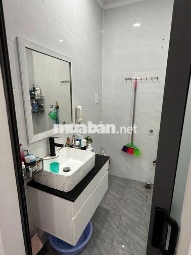  5,7 Chính Chủ  Nhà Mới Đúc Thật 4x12m, Hẻm 5m Trần Văn Ơn, Tân Phú -