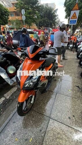 HONDA AIR BLADE 2014 CAM ĐEN ĐÃ SỬ DỤNG