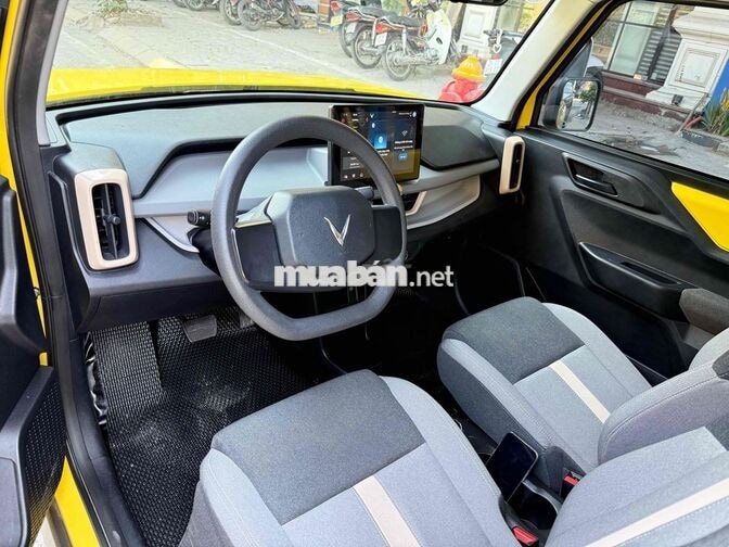 VINFAST VF3 2025 ĐIỆN 30000 KM MÀU VÀNG
