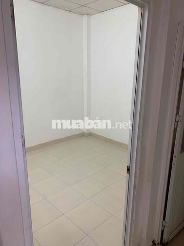 Cho thuê nhà nguyên căn Đường Nguyễn Thượng Hiền Quận PN