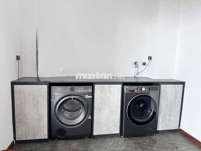 🔥 LỆ MẬT–NHÀ 5 TẦNG GARA Ô TÔ, THANG MÁY, FULL NỘI THẤT–CHỈ 16,5 TR/TH