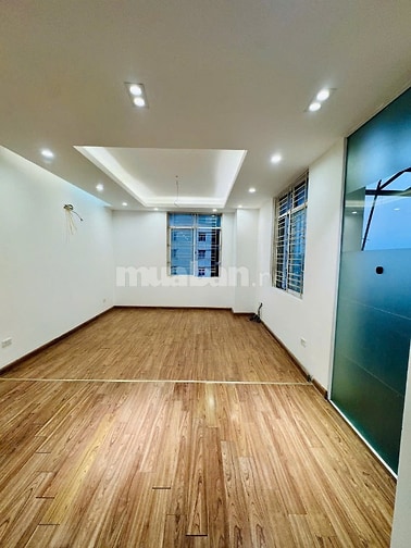 TôiBán nhanh căn Hộ 3PN Ciputra Tây Hồ 93m2 tầng trung,Giá chỉ 8,2 tỷ.