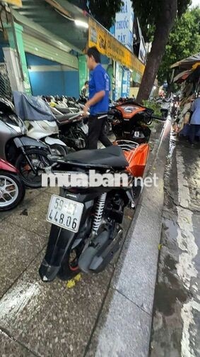 HONDA AIR BLADE 2014 CAM ĐEN ĐÃ SỬ DỤNG