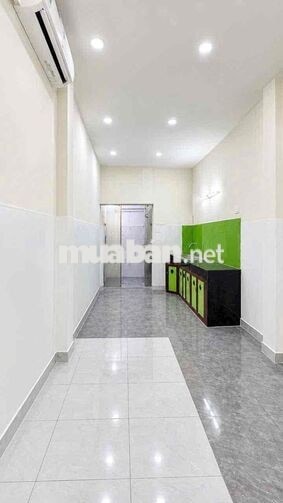 Nhà Mới - Hẻm 4M Gần MT Cách Mạng Tháng 8 Quận 3 36M2 2 Tầng 3 PN 12Tr