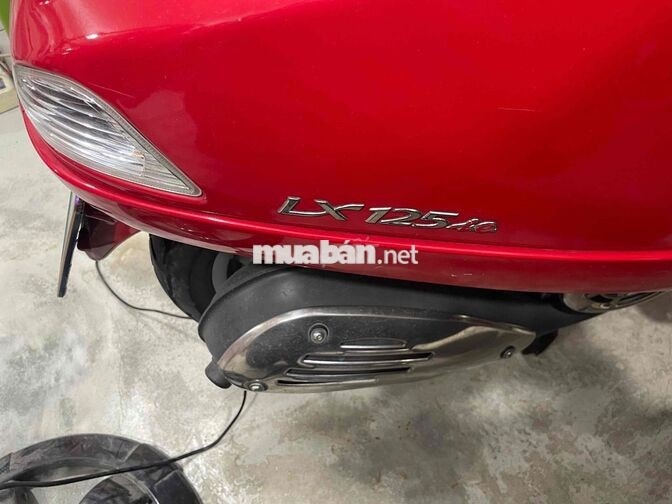 Piaggio Vespa LX125ie 2012 28377 km Đỏ