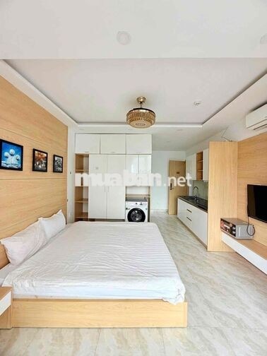 CĂN HỘ MỚI ĐẦY ĐỦ NỘI THẤT THOÁNG CÓ THANG MÁY SẠCH SẼ VÀO Ở NGAY