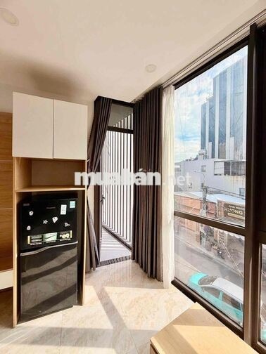 CĂN HỘ MỚI ĐẦY ĐỦ NỘI THẤT THOÁNG CÓ THANG MÁY SẠCH SẼ VÀO Ở NGAY