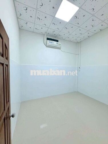 Cho thuê nhà 2pn có máy lạnh lộ rộng rãi