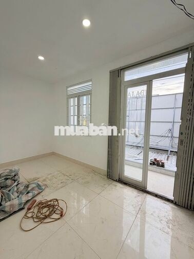 Nhà Trệt Lầu 3PN đường Trần Nam Phú chỉ 16 triệu