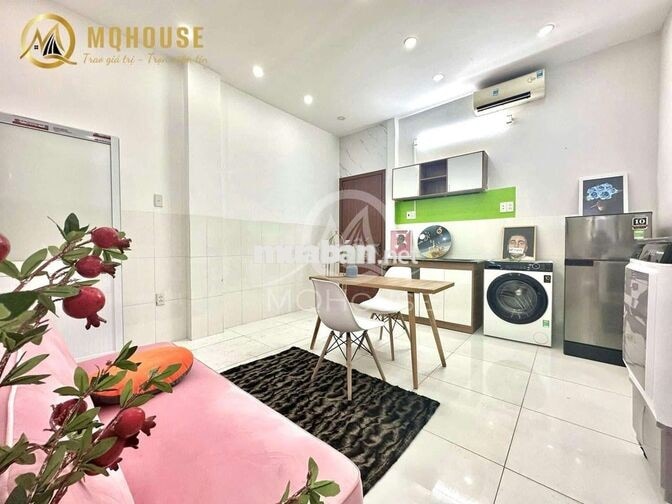 CHDV 2 PHÒNG NGỦ- CỬA SỔ TRỜI - FULL NỘI THẤT - CỌC ÍT - 5P VHU - HUIT