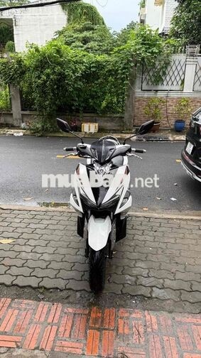 YAMAHA NVX 2017 TRẮNG ĐEN