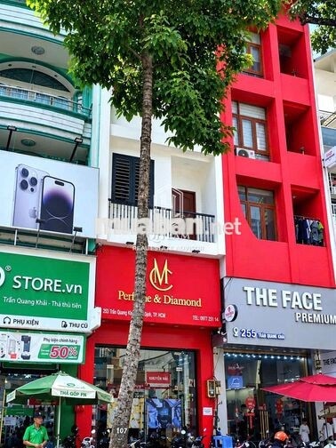 GÓC HAI BÀ TRƯNG & TRẦN QUANG KHẢI Q.1 - 4x17m - 5 TẦNG - GIÁ 60 TRIỆU