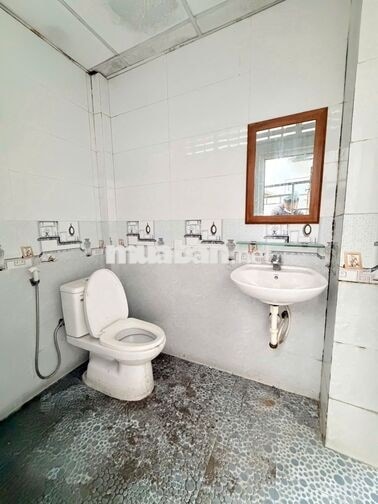 Nhà Trệt Lầu 3PN đường Trần Nam Phú chỉ 16 triệu