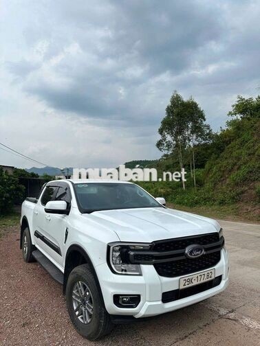 Ford Ranger XLS 2024 AT 60.000km Trắng
