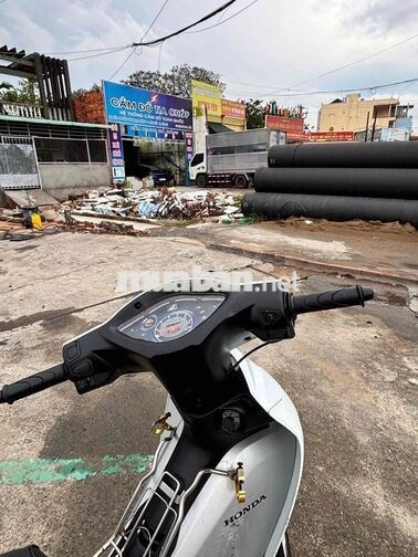 HONDA WAVE TRẮNG