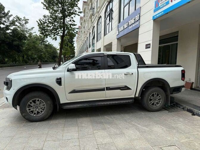 Ford Ranger XLS 2024 AT 60.000km Trắng