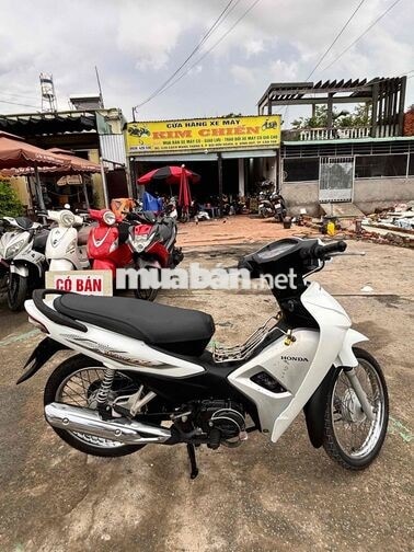HONDA WAVE TRẮNG