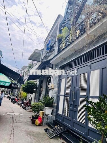 nhà cuối Nguyễn Sơn, BHHA, mặt tiền đường chỉ 2,4 tỷ