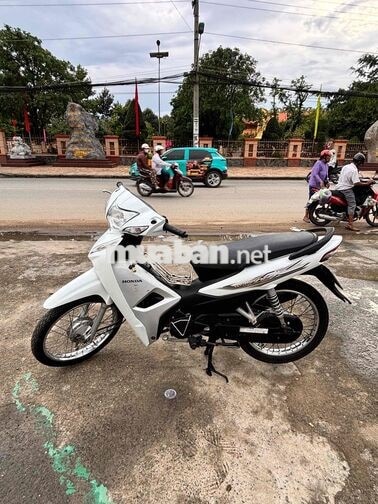 HONDA WAVE TRẮNG