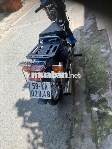 Honda Cub Dream Nhật màu Xanh