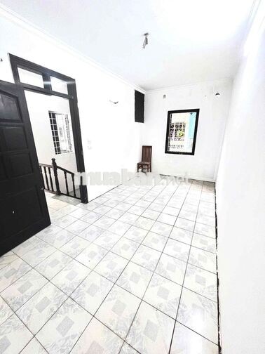 CHO THUÊ NHÀ KD SẦM UẤT TRƯỜNG CHINH, Ô TÔ TRÁNH, LÔ GÓC, 50m2x4T.