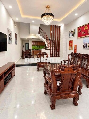 Cho thuê nhà 4 tầng đường 10m5 NAM VIỆT Á- FULL NỘI THẤT 5pn, 5wc, tro