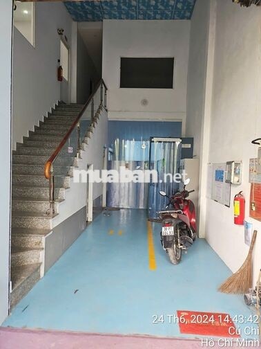 Cần tiền bán lỗ  xưởng thực phẩm ( Kế bên UNND Bình Mỹ cũ)