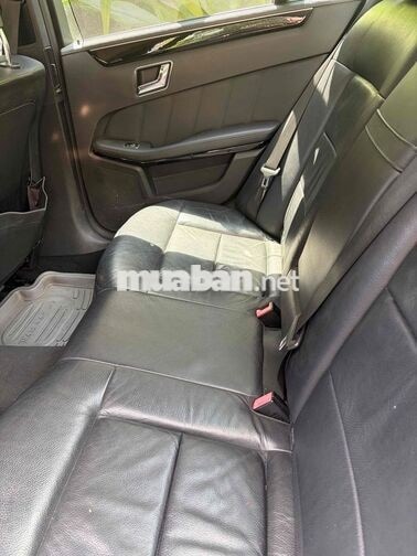 Mercedes E250 2009 Nâu