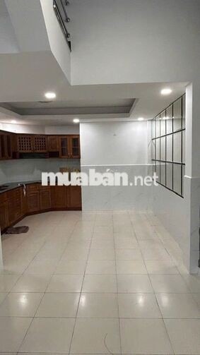 cho thuê nhà đường 53 phường tân hưng Quận 7 có 3 lầu 