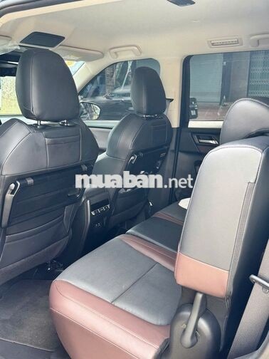 Mitsubishi DST Ultimate 2026 Xanh nóc đen 2.000 km