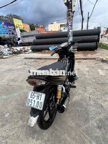 YAMAHA TAURUS VÀNG ĐỒNG ĐEN