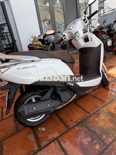 HONDA LEAD 2017 TRẮNG NÂU
