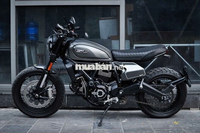 DUCATI SCRAMBLER NIGHTSHIFT 2022 9000KM XÁM