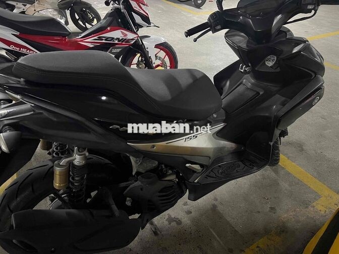 Yamaha NVX 155 2017 màu Đen