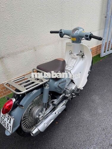 Honda Cub 50 2023 Xám trắng