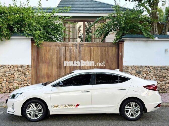 Hyundai Elantra 1.6AT 2021 Trắng