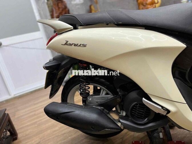 Janus đời 2018 chính chủ máy móc bao êm