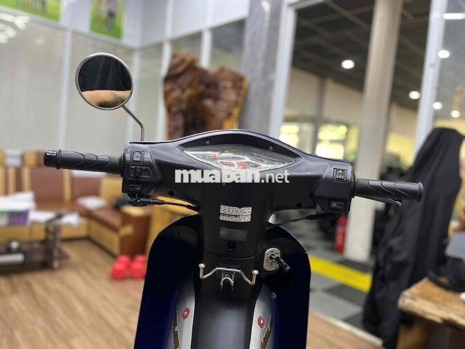 Honda Wave 50cc 2022 dàn áo liền lạc, máy bao êm