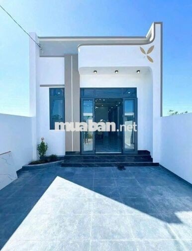 Nhà cấp 4 (5x20m) chỉ 1ty100 sổ riêng, thổ cư 100% ngay Tân Triều