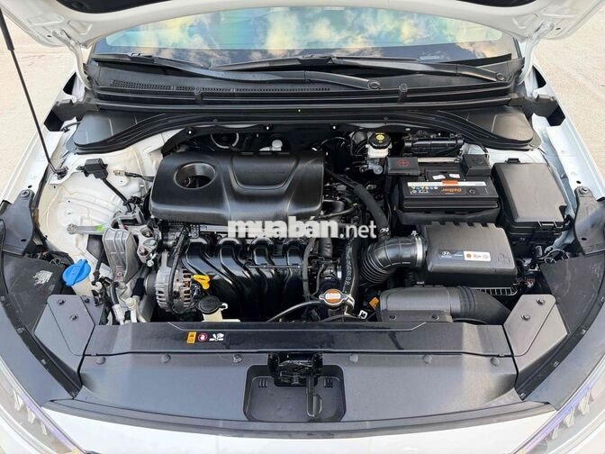 Hyundai Elantra 1.6AT 2021 Trắng
